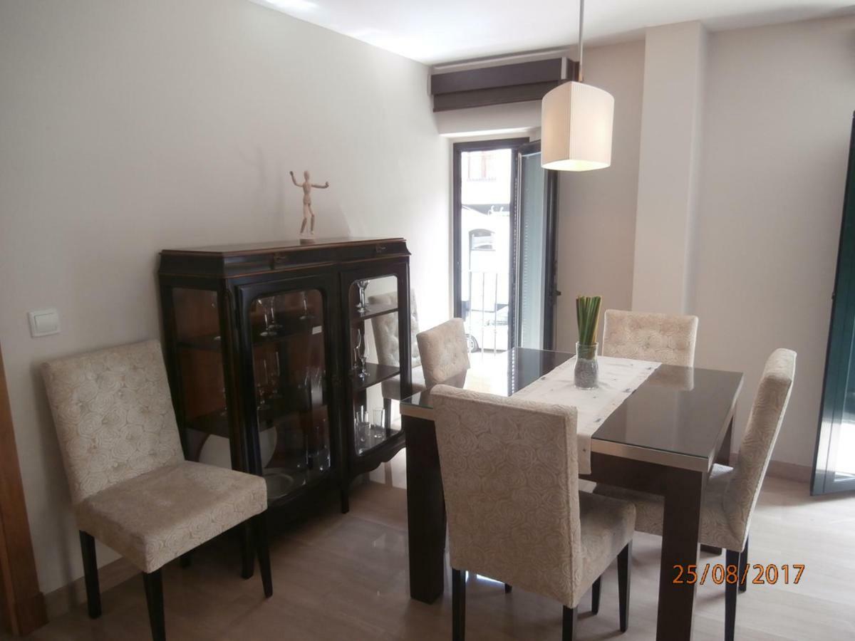 Apartamento Deluxe Centro Historico Apartment เซบีญา ภายนอก รูปภาพ